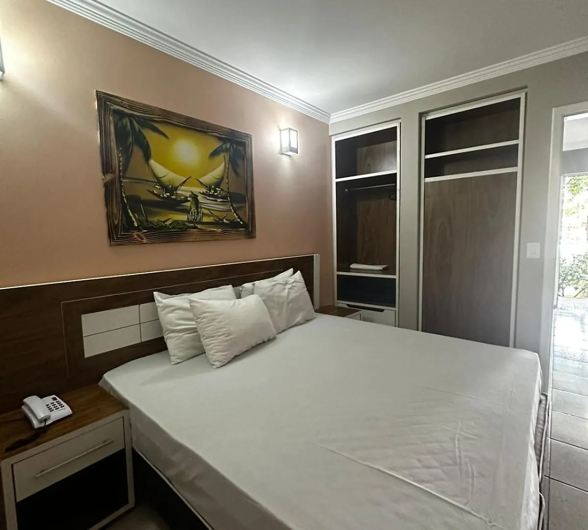 公寓 Nobreza Fiori Turismo Em Caldas Novas Diroma Fiori Sem Roupas De Cama Banho E Refeicoes A Serem Contratadas Separadamente Da Reserva