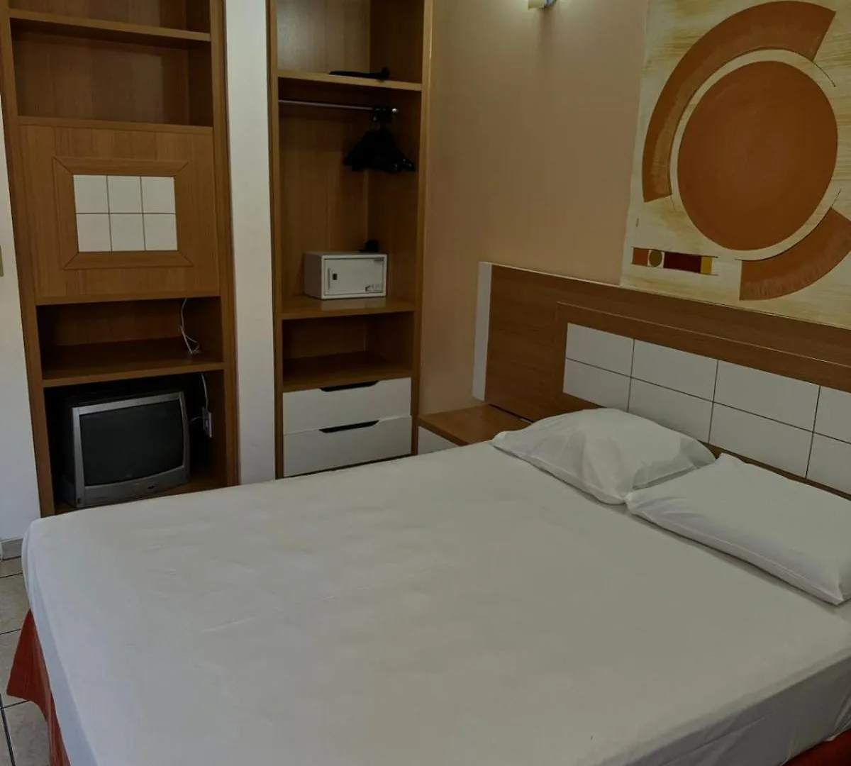 Nobreza Fiori Turismo Em Caldas Novas Diroma Fiori Sem Roupas De Cama Banho E Refeicoes A Serem Contratadas Separadamente Da Reserva 公寓